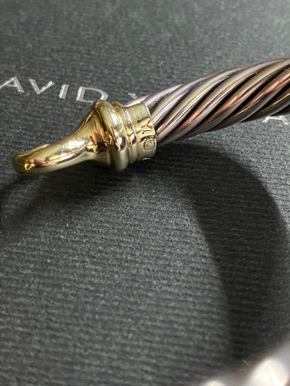 David Yurman Classic cable Buckle Bracelet 14K Gold Medium MSRP $2300 - Picture 5 of 11